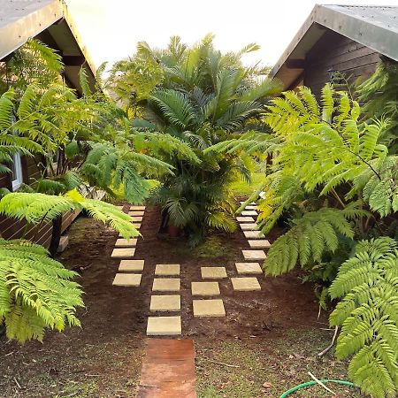Bungalow A Flanc De Colline Le Morne-Rouge Exterior foto